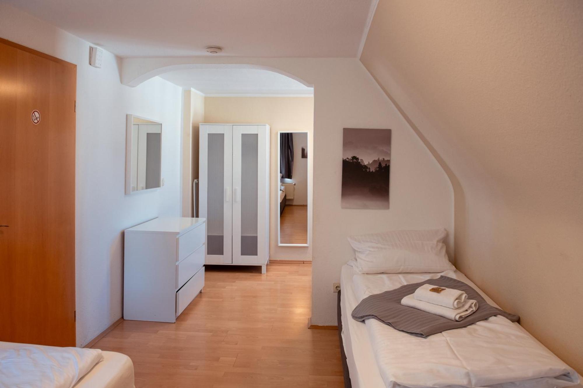 Ferienwohnung Haus99 Heiligenstrasse Fürth Exterior foto
